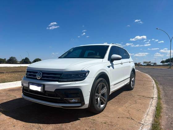 VOLKSWAGEN TIGUAN 2.0 350 TSI GASOLINA ALLSPACE R-LINE 4MOTION DSG VOLKSWAGEN TIGUAN 2.0 350 TSI GASOLINA ALLSPACE R-LINE 4MOTION DSG